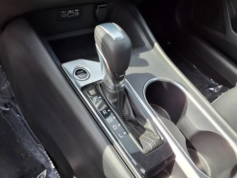 Used 2022 Nissan Altima 2.5 SV image 19