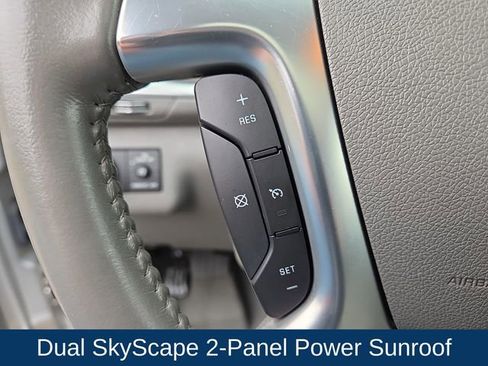 Used 2014 Chevrolet Traverse LT image 7