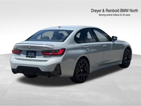 New 2026 BMW 330i xDrive Sedan w/ M Sport Package AWD/4WD image 7