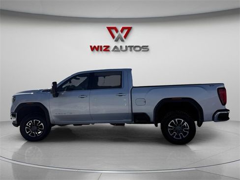 Used 2021 GMC Sierra 2500 SLE w/ SLE Value Package; image 10