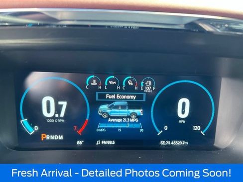 Used 2021 Ford F150 Lariat w/ Equipment Group 502A High AWD/4WD image 11