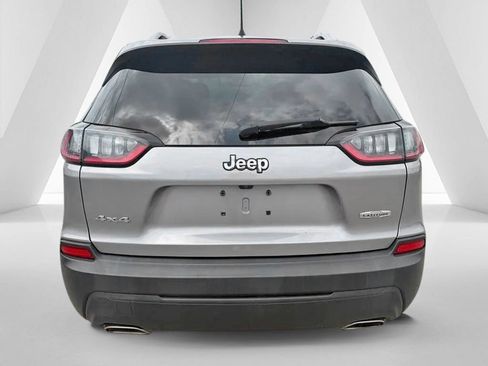 Used 2020 Jeep Cherokee Latitude AWD/4WD image 6