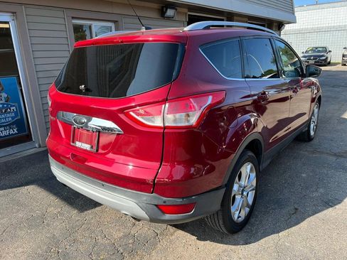 Used 2014 Ford Escape Titanium w/ Equipment Group 401A FWD image 4