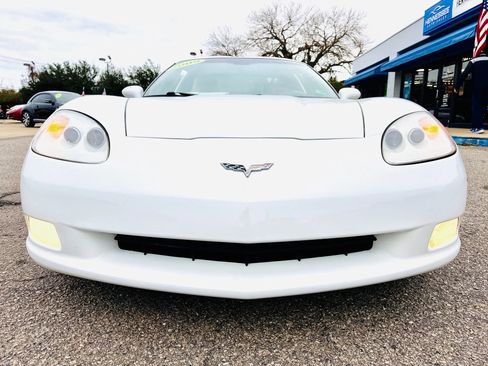 Used 2009 Chevrolet Corvette Coupe w/ Preferred Equipment Group image 33