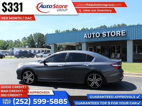 Used 2017 Honda Accord Sport image 8