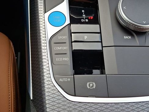 Certified 2025 BMW i4 xDrive40i w/ Driving Assistance Package image 21