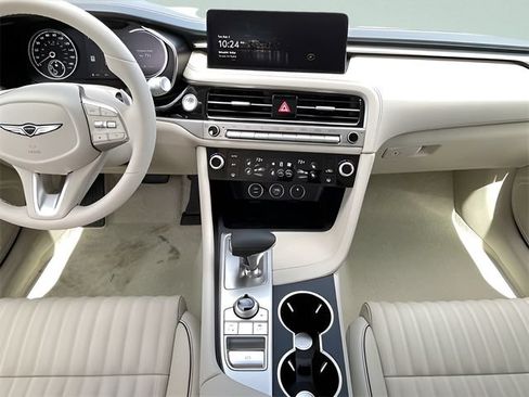 Used 2026 Genesis G70 2.5T Prestige RWD image 10