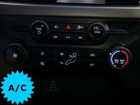 Used 2025 Ford F150 XL image 31