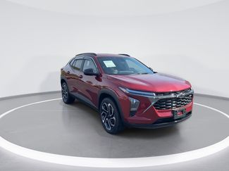 Used 2025 Chevrolet Trax RS w/ Driver Confidence Package video 2