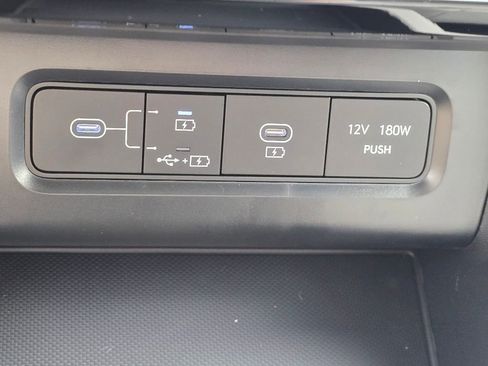 New 2026 Hyundai Tucson Limited image 18