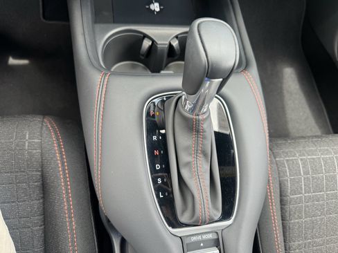 Used 2026 Honda HR-V Sport image 22