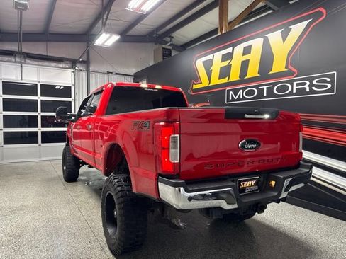 Used 2017 Ford F250 Lariat w/ Chrome Package AWD/4WD image 12