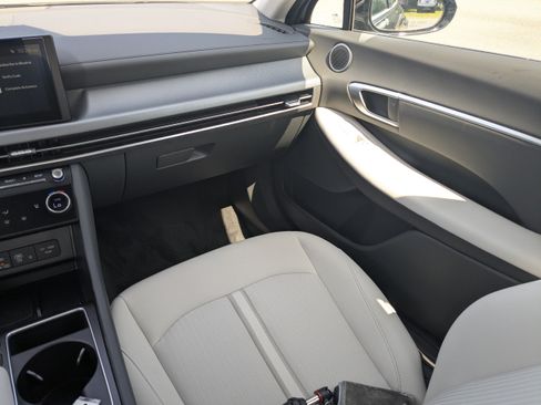 New 2026 Hyundai Sonata SEL FWD image 21