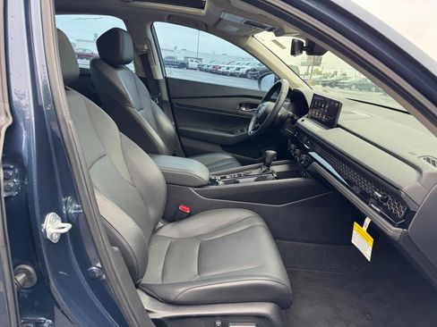Used 2024 Honda Accord EX-L image 17