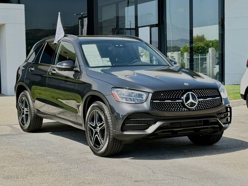 Used 2022 Mercedes-Benz GLC 300 image 8