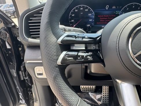 New 2025 Mercedes-Benz GLS 450 4MATIC image 16