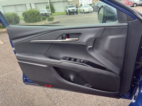 Used 2025 Toyota Camry SE FWD image 20