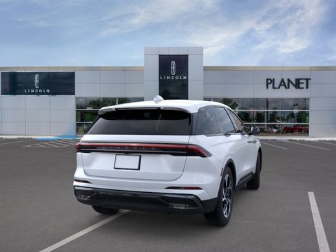 New 2026 Lincoln Nautilus Premier w/ Equipment Group 102A AWD/4WD image 8