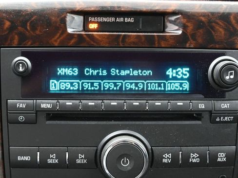 Used 2013 Chevrolet Impala LT w/ LT Sunroof Package image 23