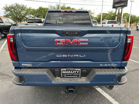 New 2026 GMC Sierra 2500 Denali w/ Denali Reserve Package AWD/4WD image 5