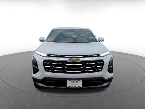 Used 2025 Chevrolet Equinox LT FWD image 4