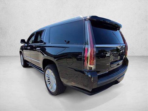 Used 2019 Cadillac Escalade ESV Platinum AWD/4WD image 7