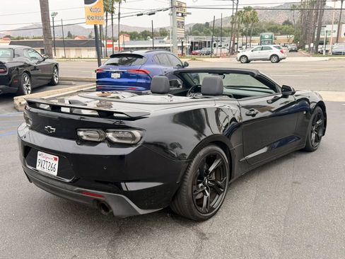 Used 2019 Chevrolet Camaro SS RWD image 15