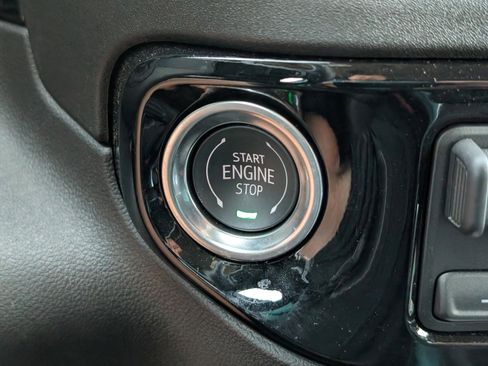 Certified 2025 Chevrolet Silverado 2500 LTZ w/ LTZ Plus Package image 29