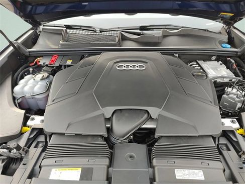 Used 2023 Audi Q8 Premium Plus image 34
