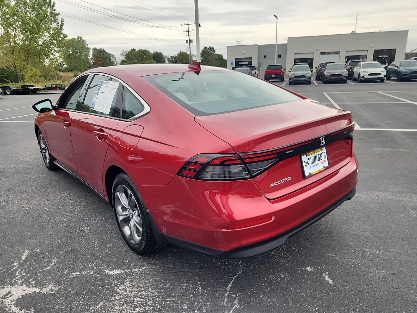 Used 2024 Honda Accord EX image 6