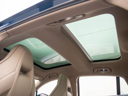 New 2026 Porsche Panamera 4 image 17