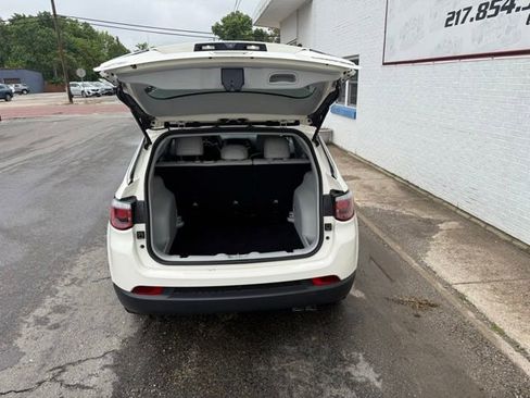 Used 2020 Jeep Compass Limited FWD image 7