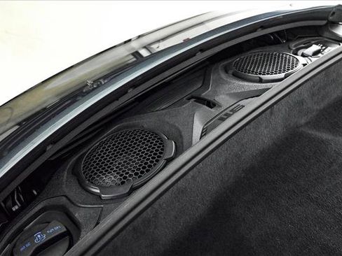 Used 2025 Porsche 911 Targa 4 GTS image 23