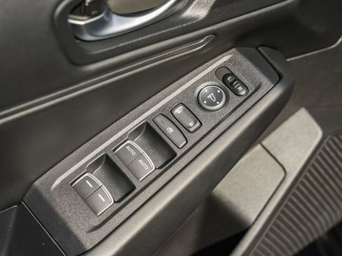 Used 2025 Honda Accord SE image 33