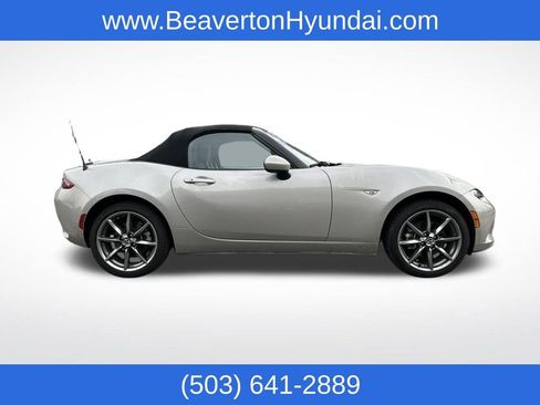 Used 2023 MAZDA MX-5 Miata Grand Touring w/ Weather Package image 8