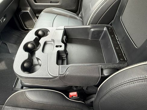 Used 2024 RAM 3500 Laramie image 27