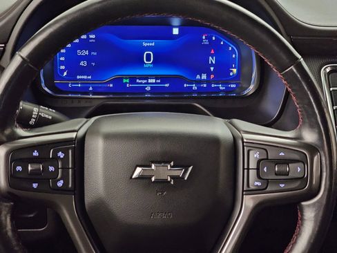 Used 2022 Chevrolet Suburban RST w/ Sport Performance Package image 16