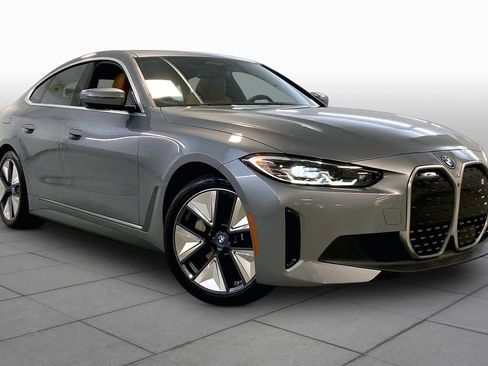 Used 2023 BMW i4 eDrive40 RWD image 2
