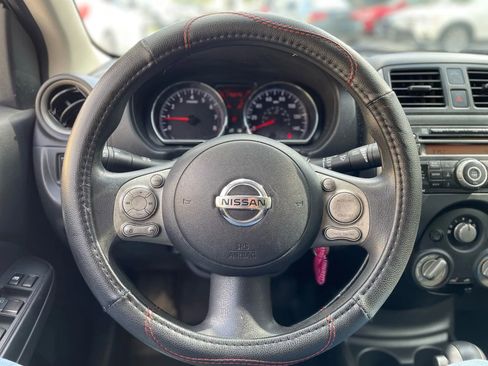 Used 2012 Nissan Versa SL image 15