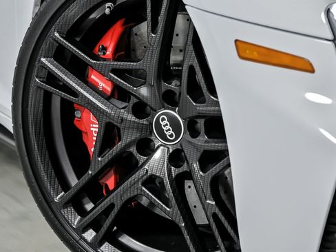 Used 2020 Audi R8 V10 performance image 4