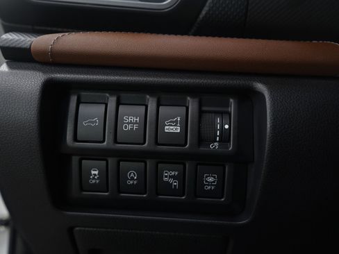 Used 2023 Subaru Forester Touring AWD/4WD image 30