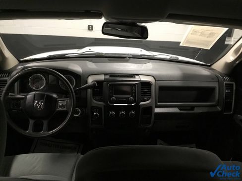 Used 2014 RAM 1500 Express image 27