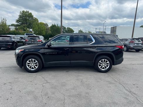 Used 2018 Chevrolet Traverse LS FWD image 6