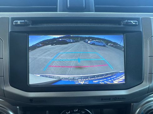Used 2017 Toyota 4Runner SR5 Premium AWD/4WD image 17
