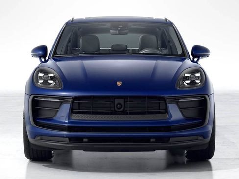 New 2026 Porsche Macan image 56