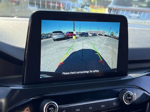 Used 2023 Ford Escape ST-Line Select image 19