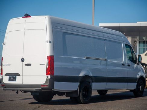 New 2025 Mercedes-Benz Sprinter 4500 image 11