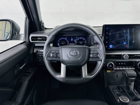 Used 2026 Toyota 4Runner Limited AWD/4WD image 24
