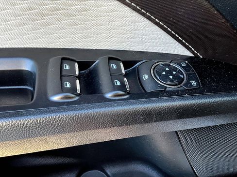 Used 2020 Ford Fusion SE w/ Equipment Group 151A image 34