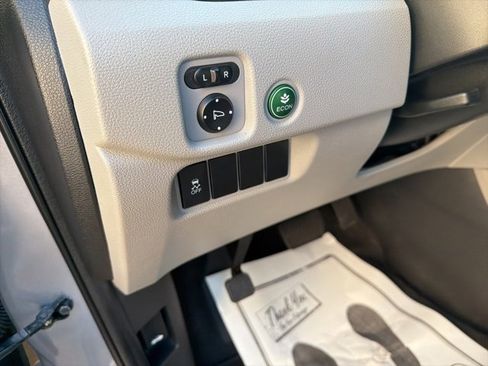 Used 2016 Honda Pilot LX image 16